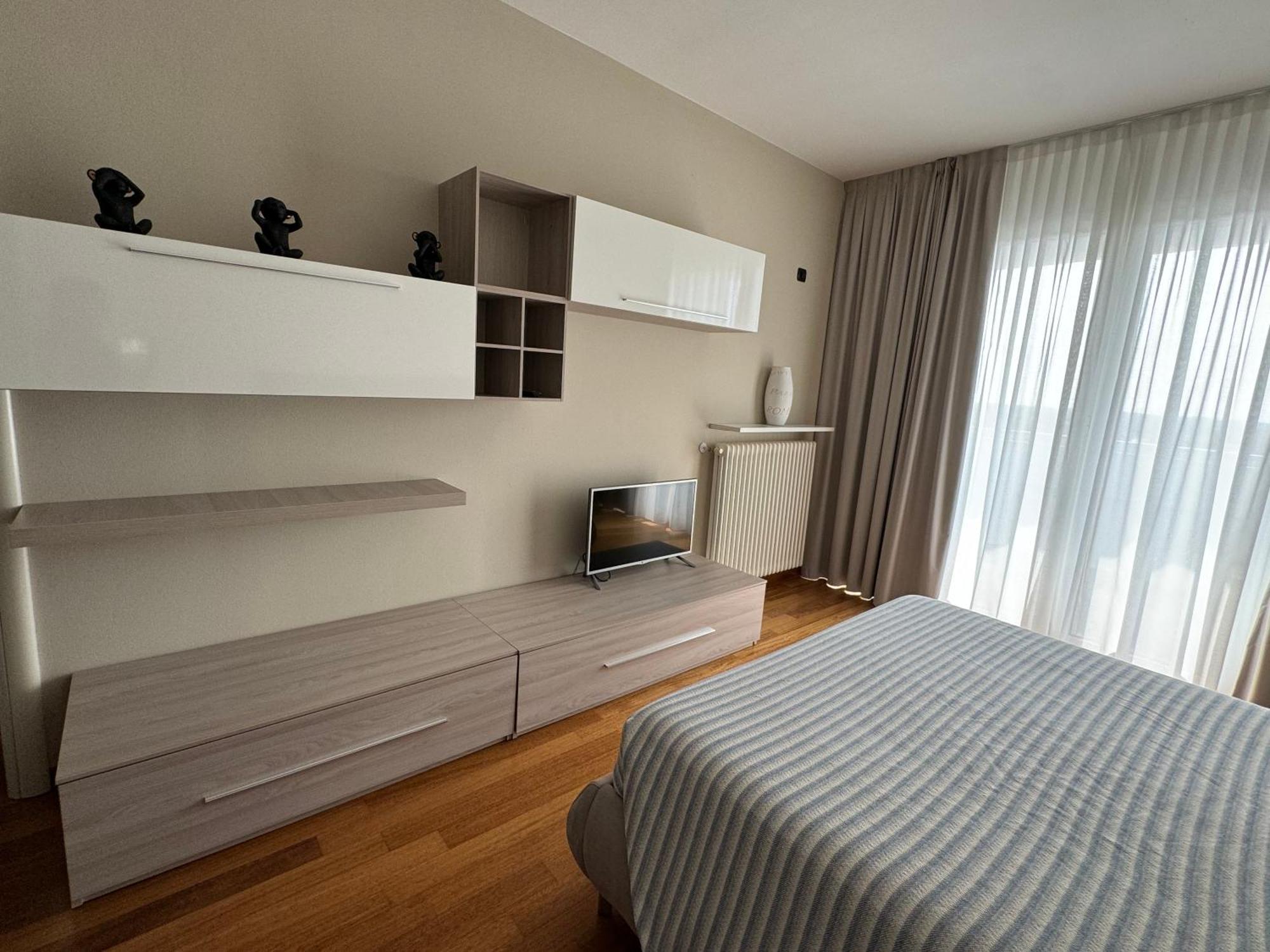 White Malpensa Gallarate Exteriör bild